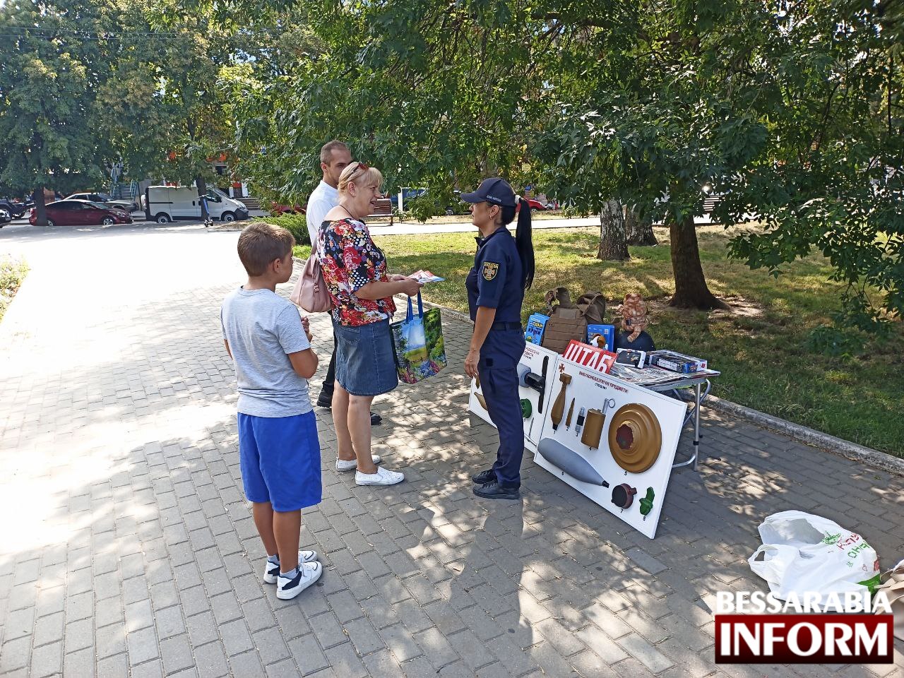 Ізмаїльські рятувальники влаштували особливо актуальний профілактичний захід в центрі міста