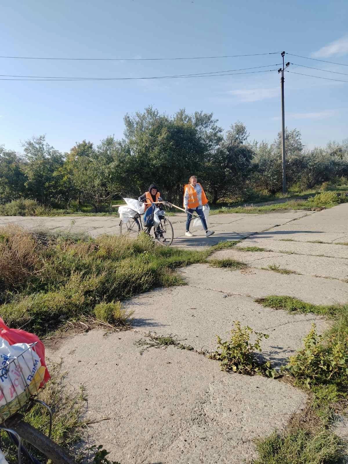 День чистих берегів у Кілії: комунальники провели масштабне прибирання територій