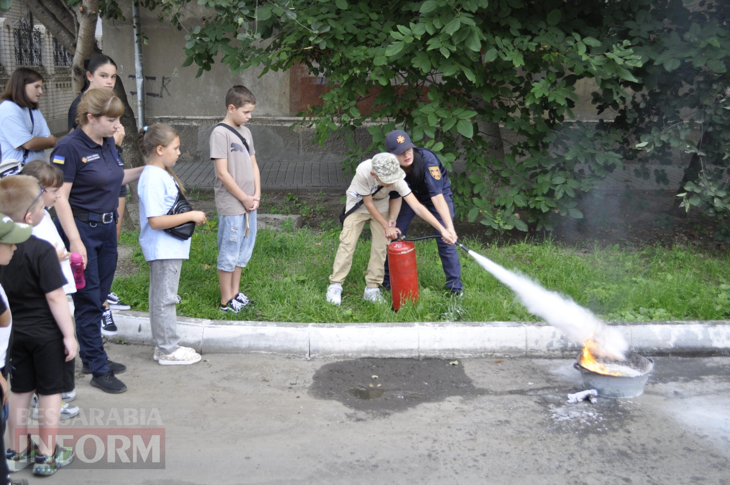 В Ізмаїлі відбувся "День з рятувальником" для дітей з родин, що потребують соціальної підтримки