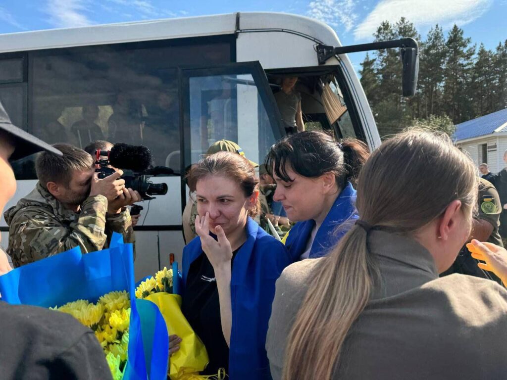 Особливий обмін: в Україну повернули ще 49 полонених