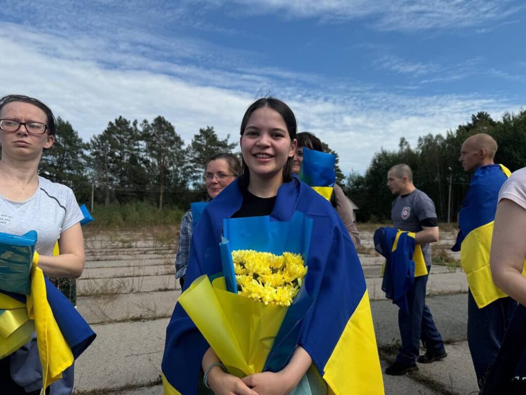 Особливий обмін: в Україну повернули ще 49 полонених