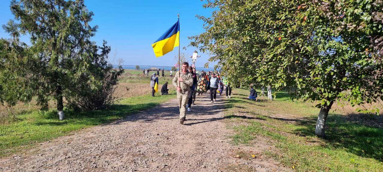 На Ізмаїльщині провели в останню путь полеглого на Донеччині Героя