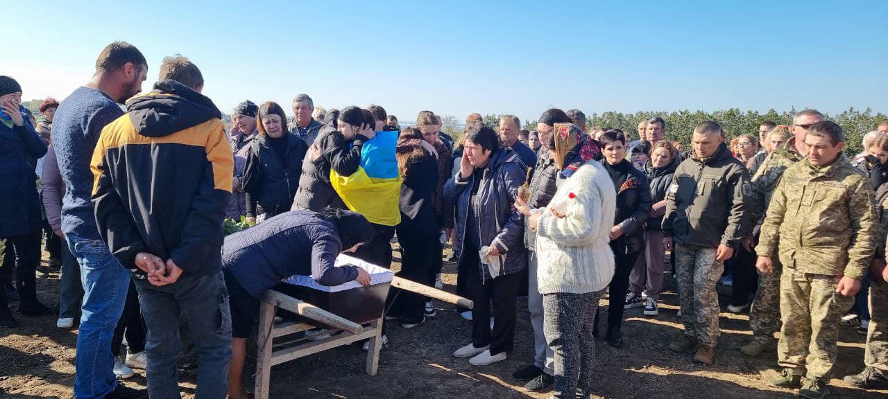 На Ізмаїльщині провели в останню путь полеглого на Донеччині Героя