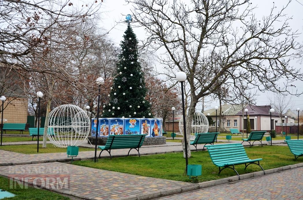 В Кілії засяяла новорічна ялинка