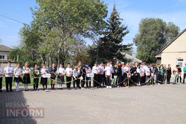 В Табаківському ліцеї Болградської громади вдруге за місяць пролунав Перший дзвоник: деталі