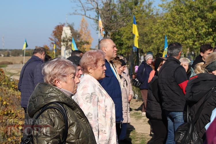 Болградська громада провела в останню путь свого земляка-Захисника України Євгена Манолова