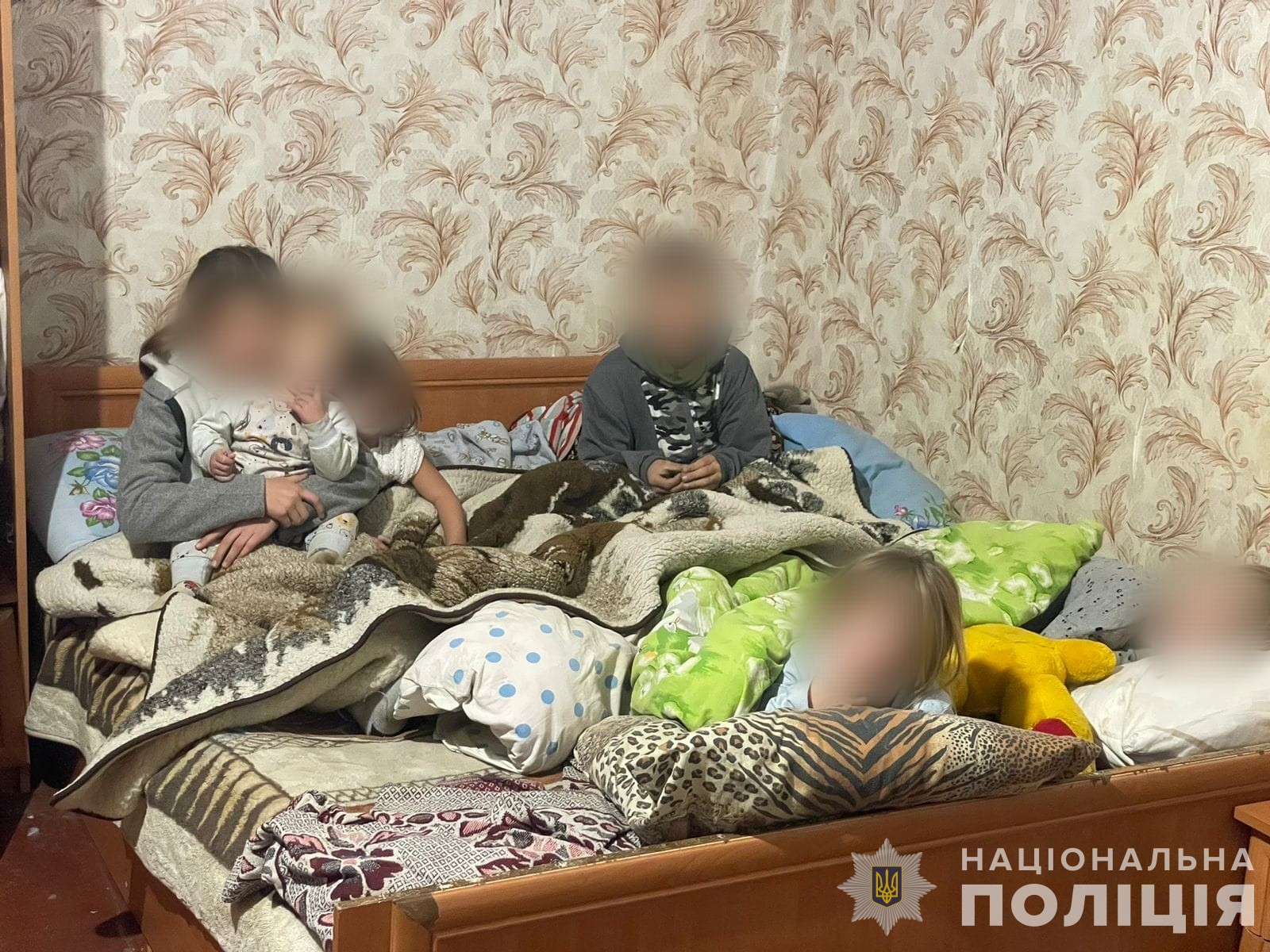 На Одещині мати залишила шістьох дітей без нагляду та зникла в невідомому напрямку