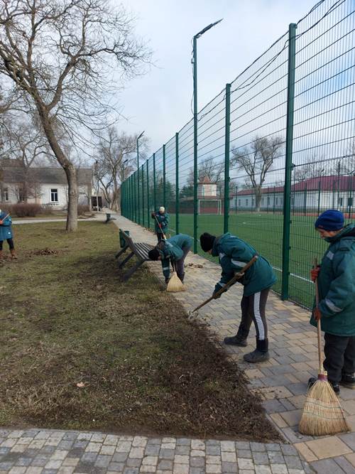 "Кожне дерево - це повернення людей": головна садівниця Болграду проміняла прибуткову професію на ідею - інтерв'ю