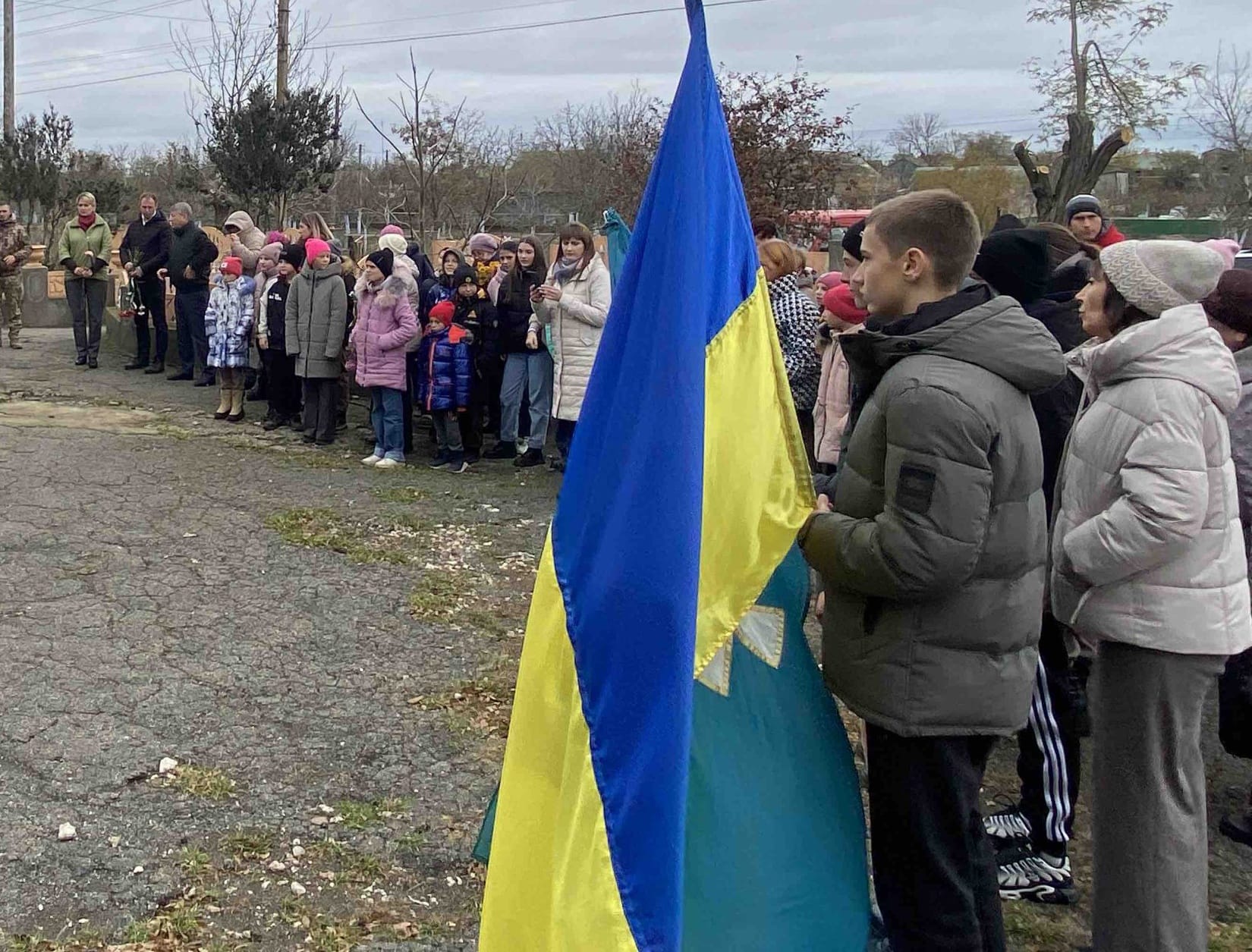 На Білгород-Дністровщині відкрили меморіальну дошку загиблому на війні земляку