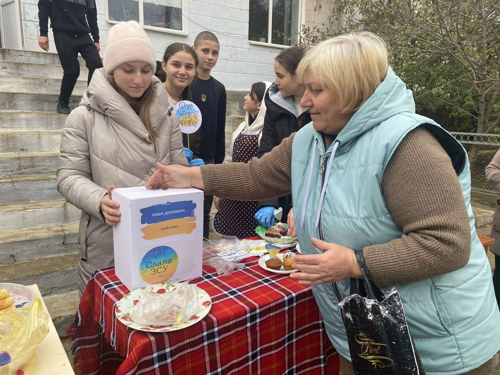 У Болградському районі відбувся благодійний ярмарок на підтримку ЗСУ