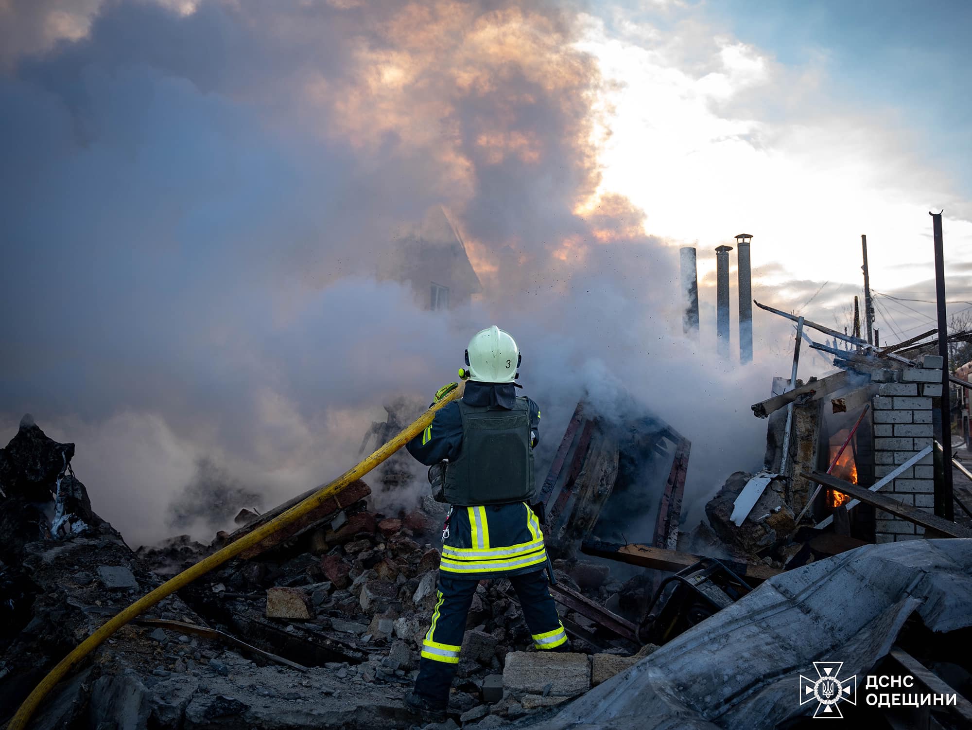 Одещина оговтується після ранкового обстрілу: є руйнування, поранені й загиблі