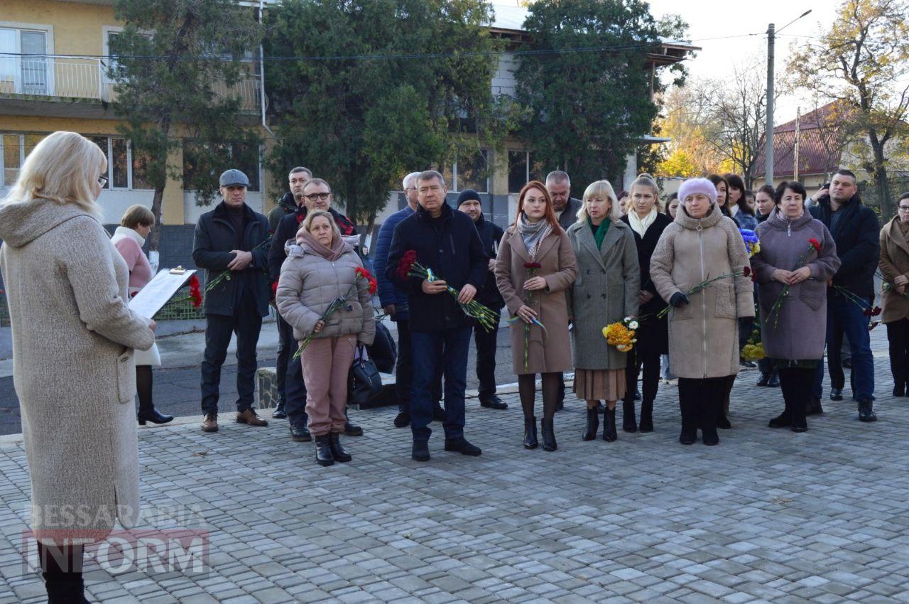 У тисячний день повномасштабного вторгнення в Аккермані вшанували пам’ять Героїв війни