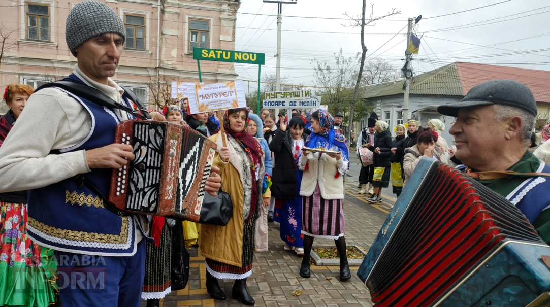 Видовищно та колоритно: у Рені вдруге відбувся благодійний фестиваль-ярмарок культур «Єдність в різноманітті – дари Бессарабії»