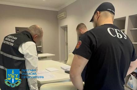 На Одещині судитимуть учасників організованої групи, яка під керівництвом депутата міськради заволоділа нерухомістю на понад 11 мільйонів гривень