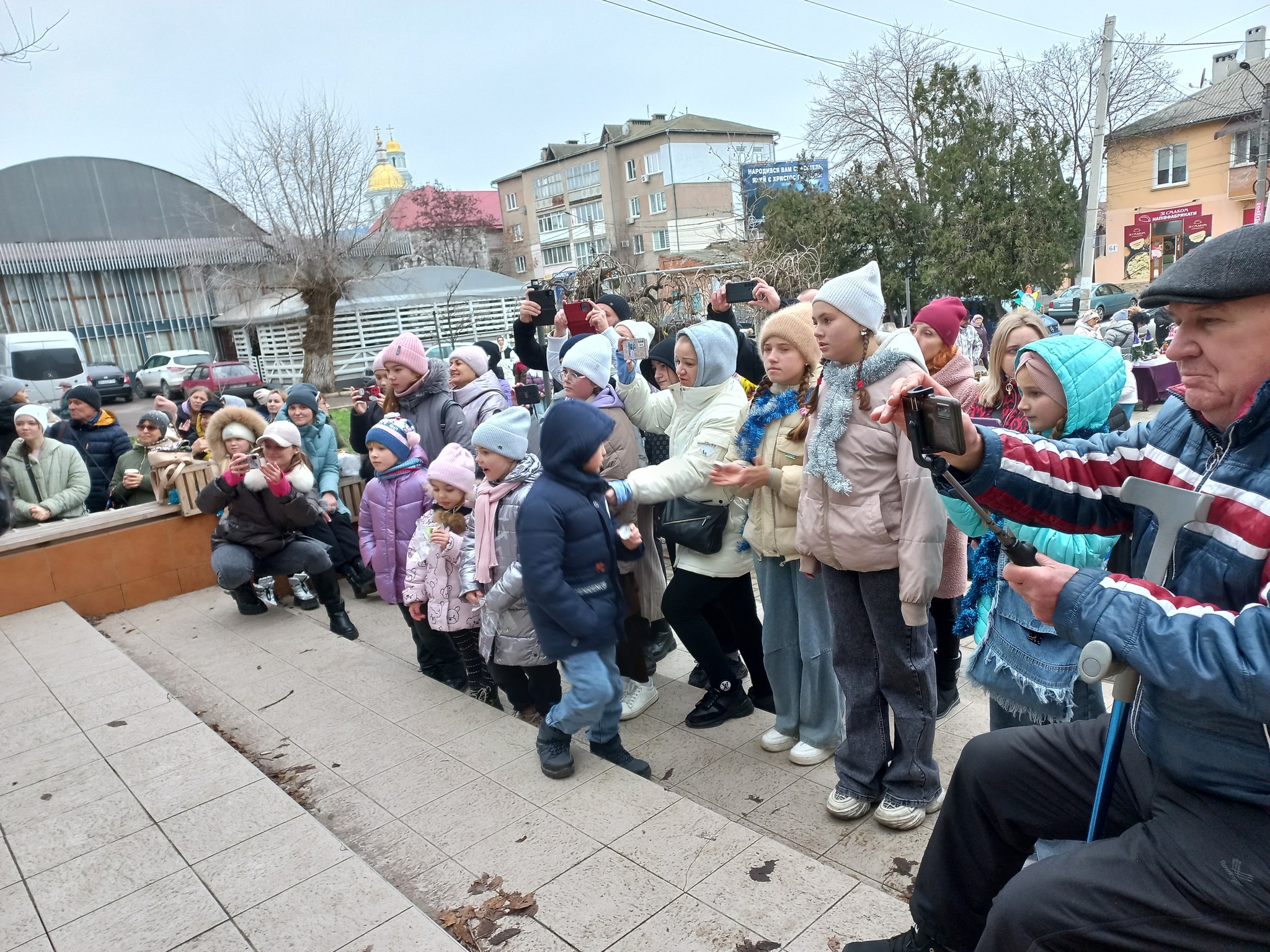 В Аккермані перед Різдвом провели благодійний ярмарок на підтримку ЗСУ