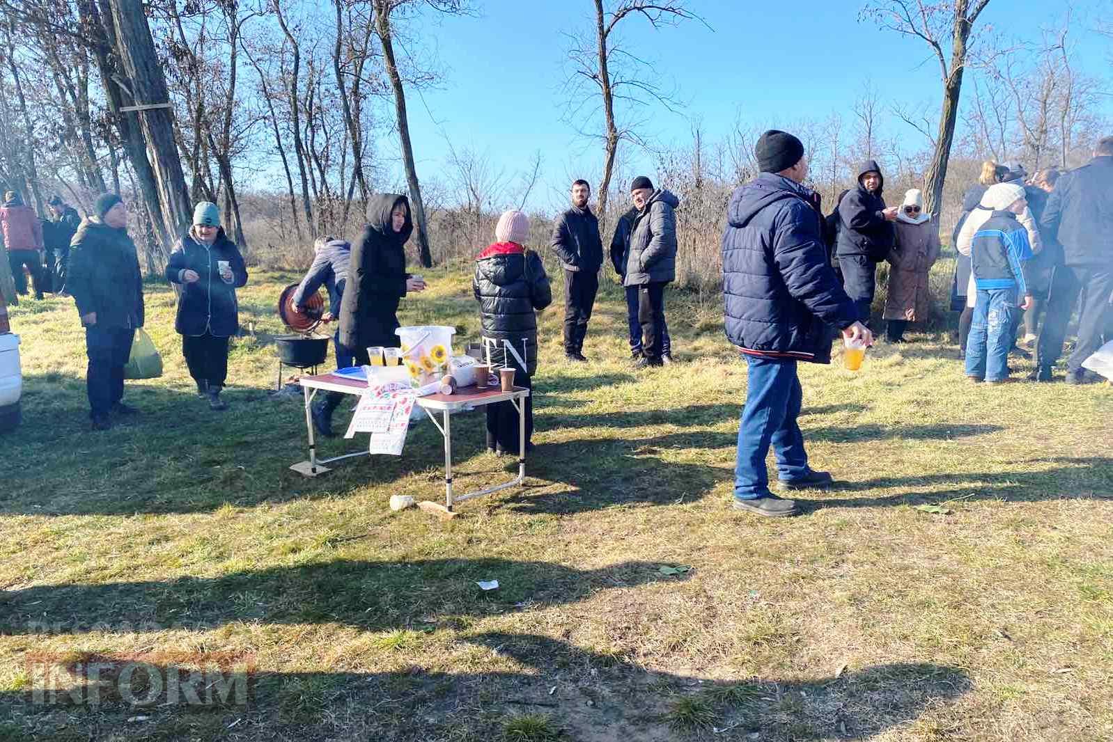 У Бессарабській громаді до Хрещення прикрасили місцевий пірс, а також зготували юшку і глінтвейн