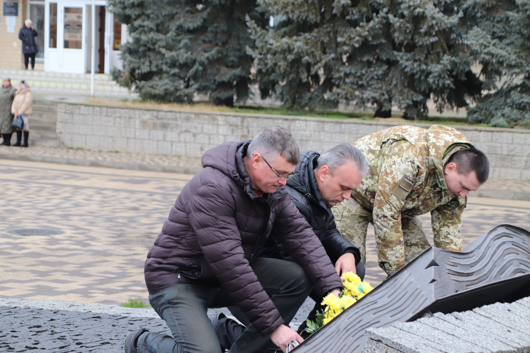 У містах Бессарабії вшанували Героїв, які боролись колись та виборюють незалежність України сьогодні