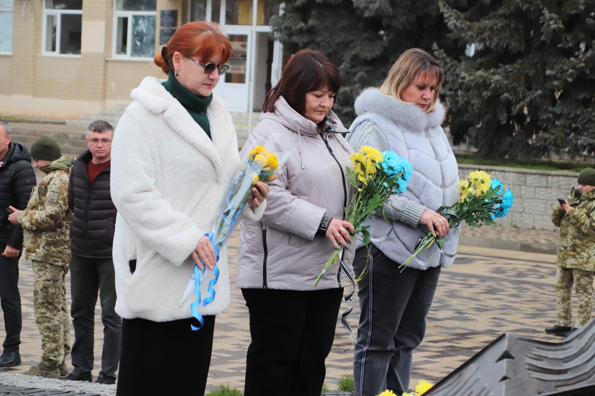 У містах Бессарабії вшанували Героїв, які боролись колись та виборюють незалежність України сьогодні