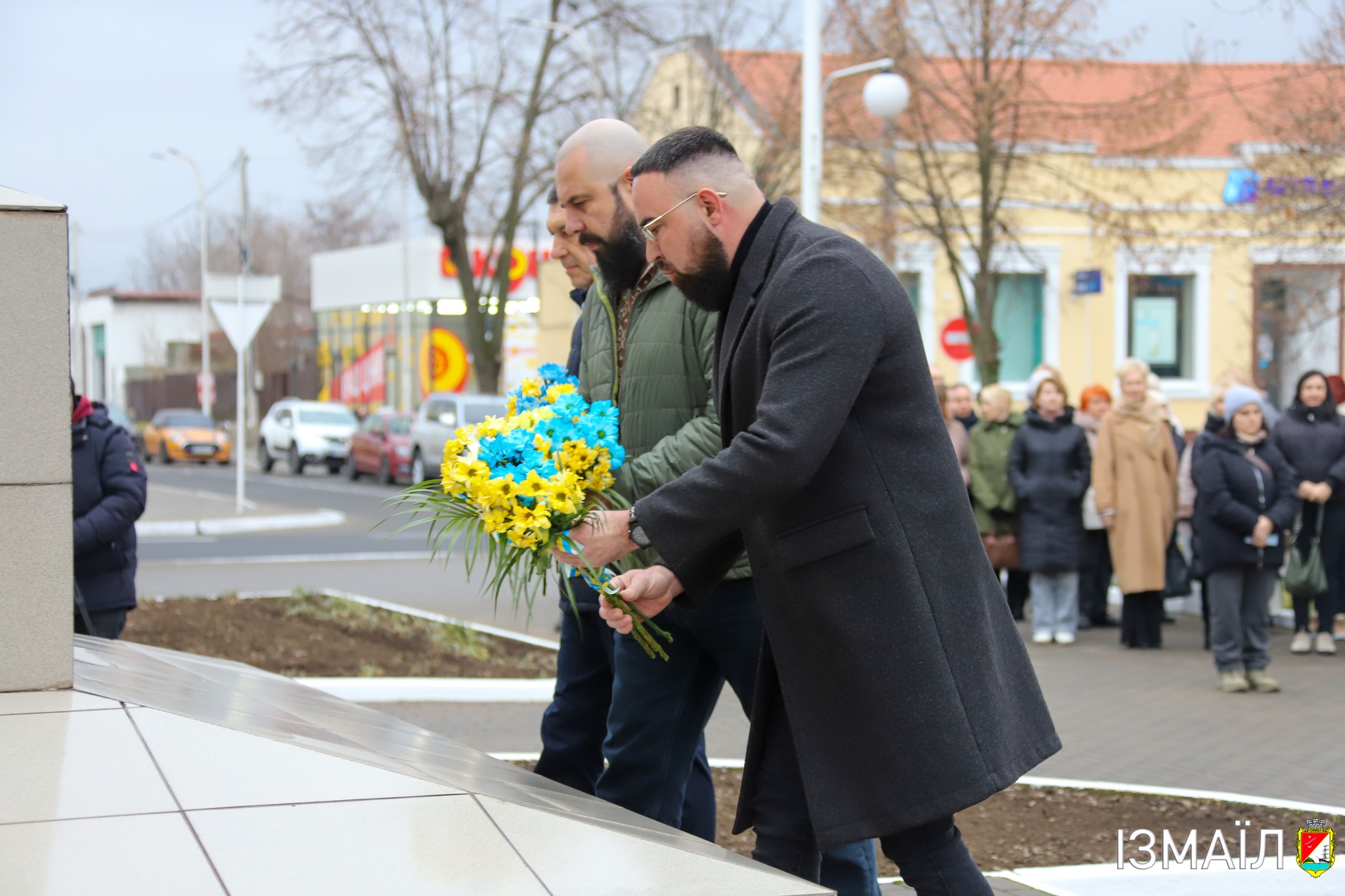 У містах Бессарабії вшанували Героїв, які боролись колись та виборюють незалежність України сьогодні