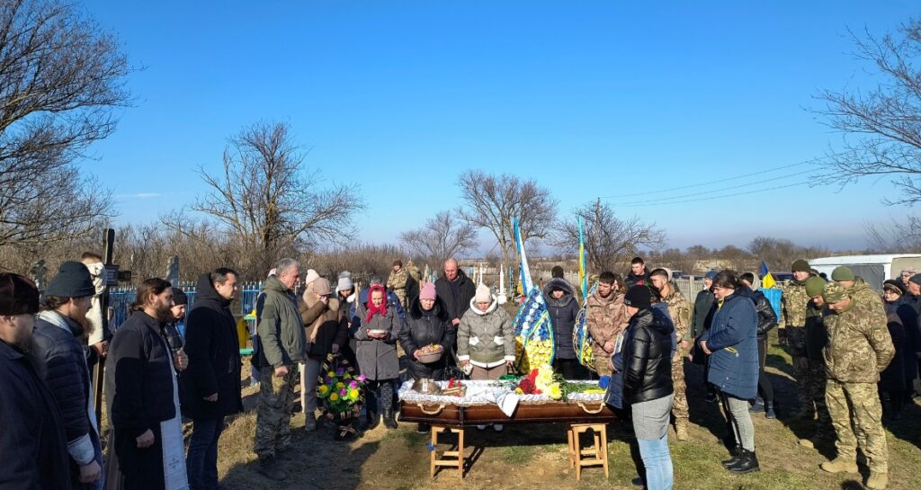 Мешканці Татарбунарської громади віддали останню шану молодому воїну