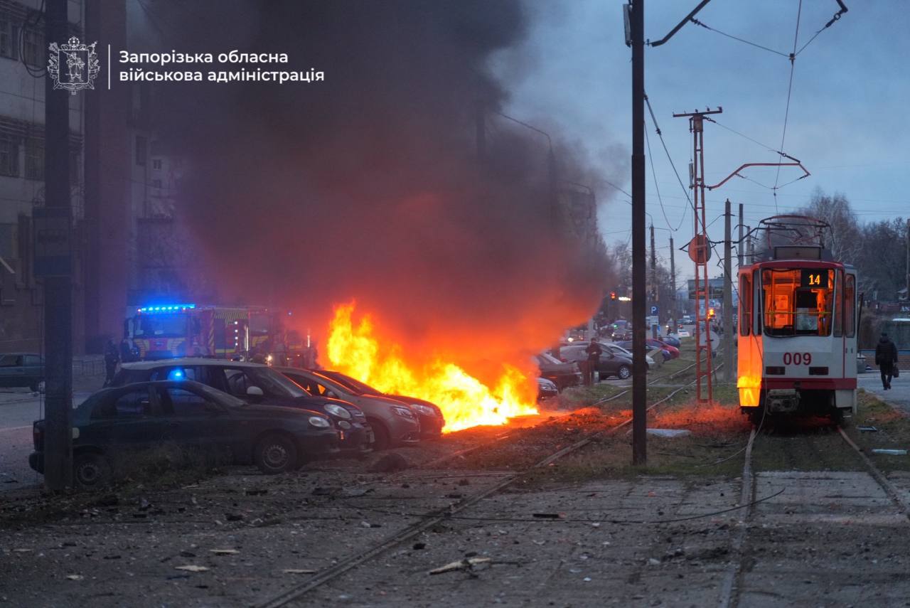 Росіяни завдали удару авіабомбами по Запоріжжю: багато загиблих та поранених