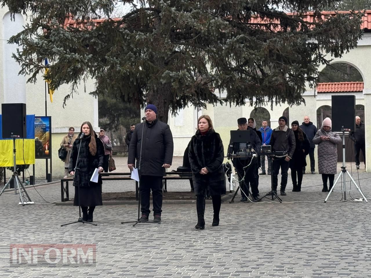 Портрети небесних Героїв зайняли гідне місце на центральній вулиці Арцизу