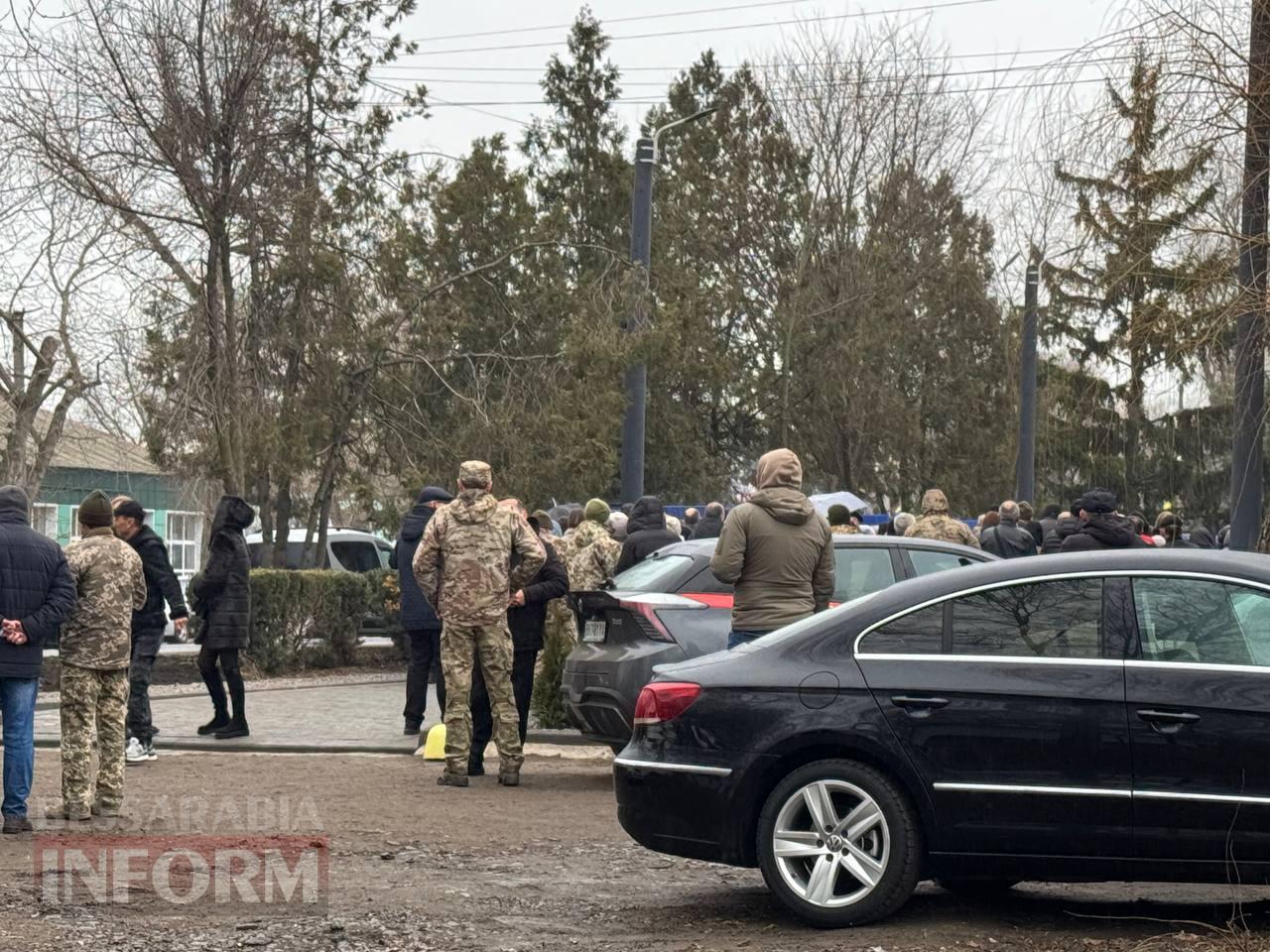 Портрети небесних Героїв зайняли гідне місце на центральній вулиці Арцизу