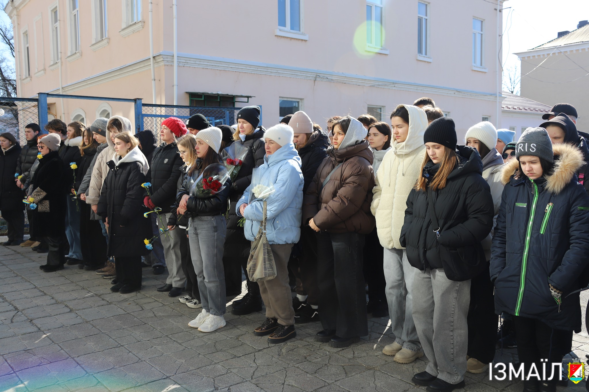 Назавжди 27: на стінах рідної школи в Ізмаїлі увіковічнили пам'ять Максима Сидоренка