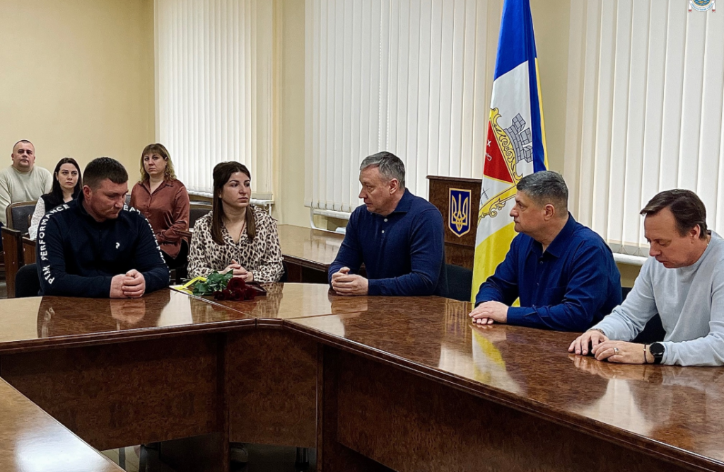 Три родини загиблих захисників з Ізмаїльщини отримали їхні посмертні нагороди