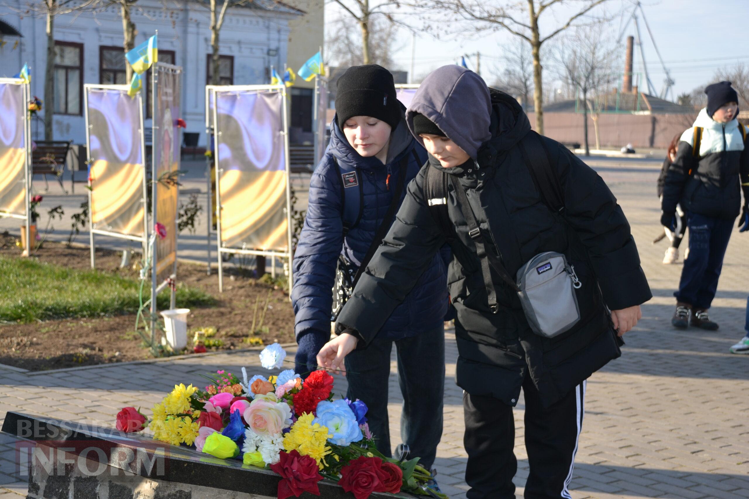 Молитва лине до неба: у Бессарабії вшанували пам’ять Героїв Небесної Сотні