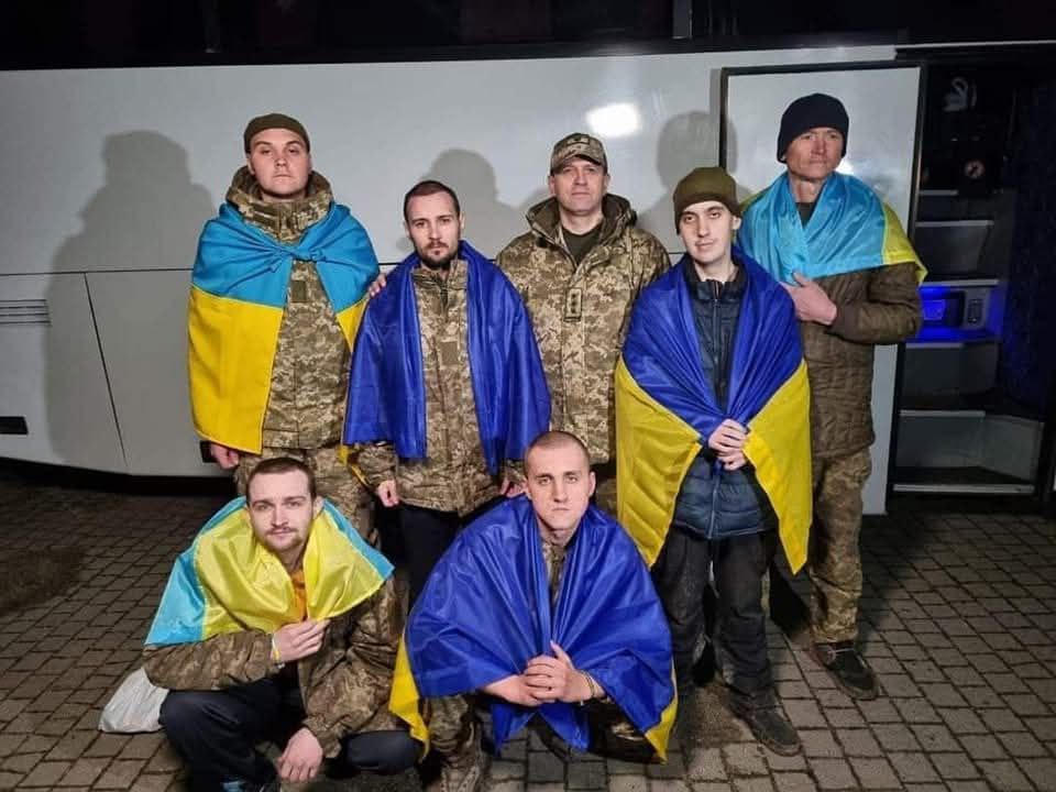 Втратив у полоні майже половину ваги, але не себе: захисник Зміїного Андрій Владиченко дав перше інтерв'ю