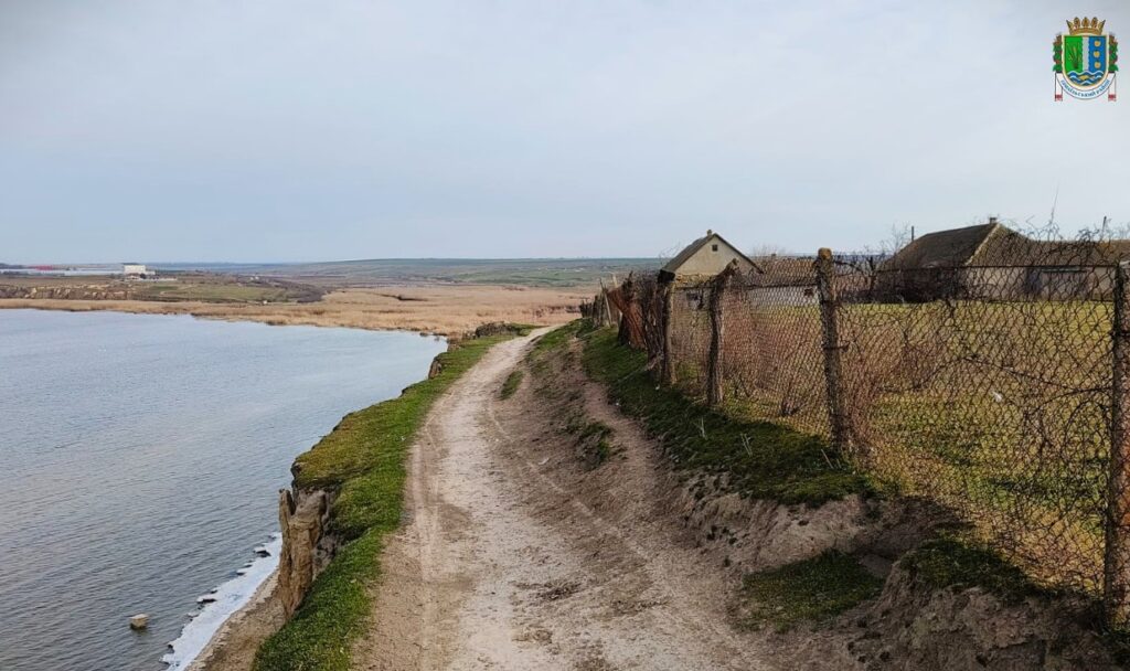 У селі на Ізмаїльщині загострюється загроза обвалу будинків в озеро Ялпуг