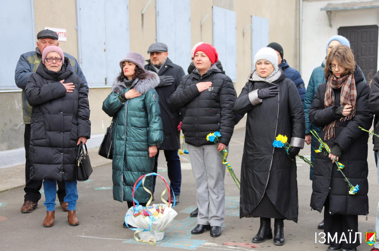 В Ізмаїлі увіковічнили пам'ять воїна та волонтера, який загинув на Донеччині