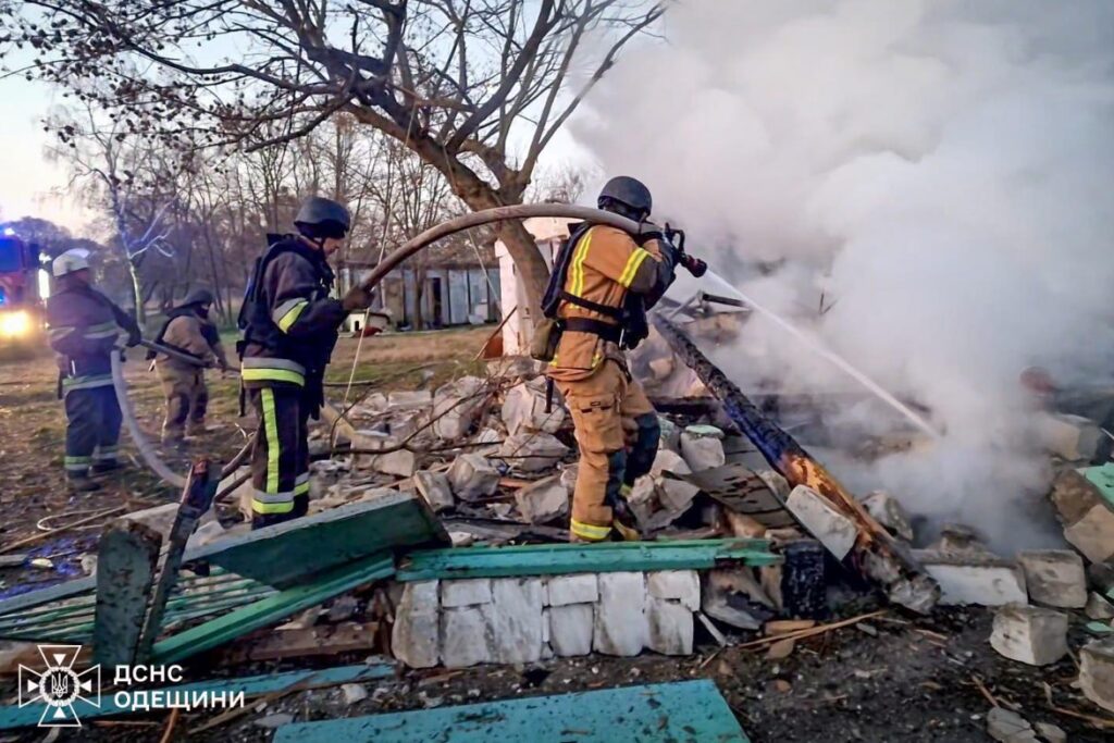 Рятувальники показали наслідки атаки на курорт у Білгород-Дністровському районі