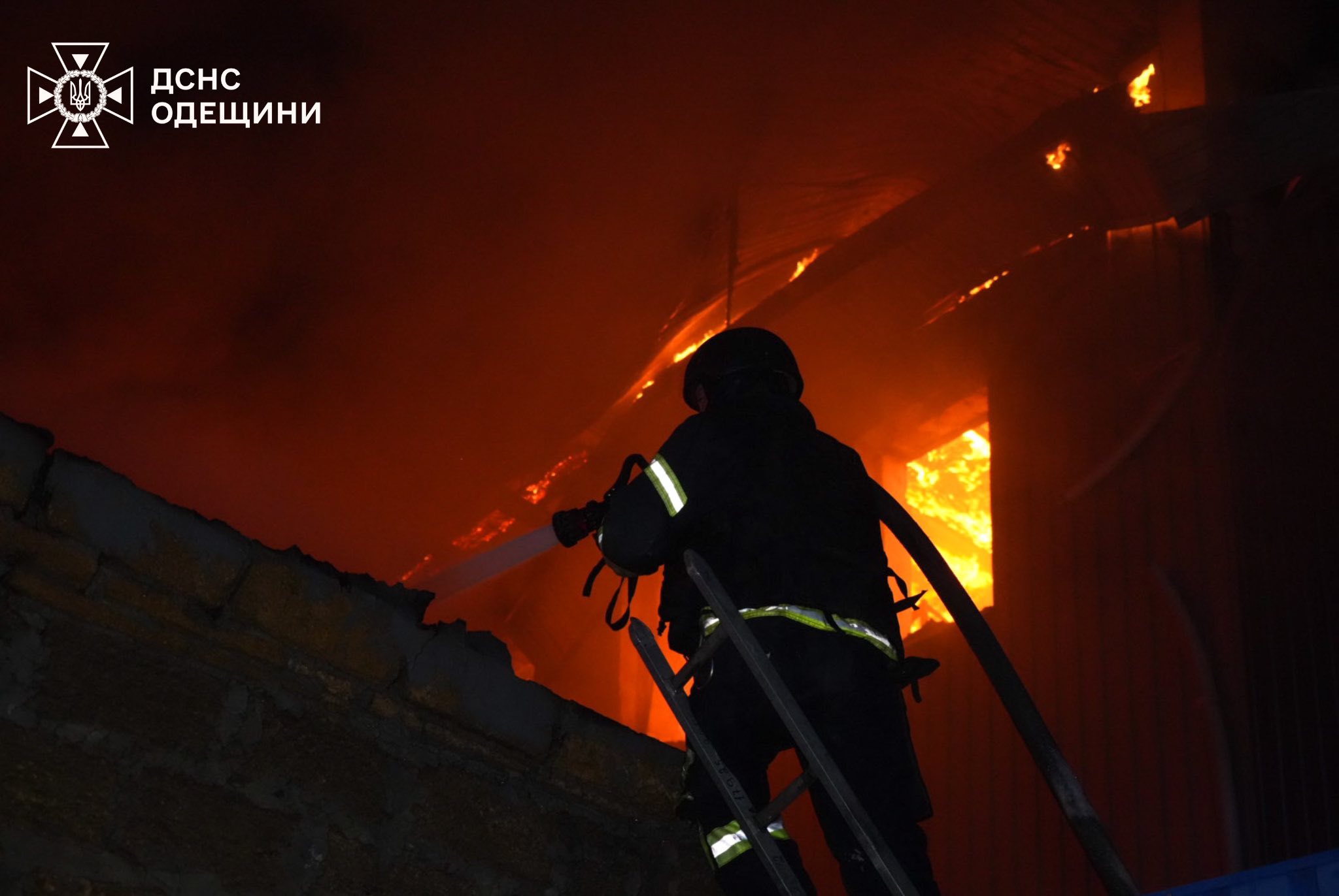 Ворог не полишає у спокої Одещину: вночі область була знову атакована