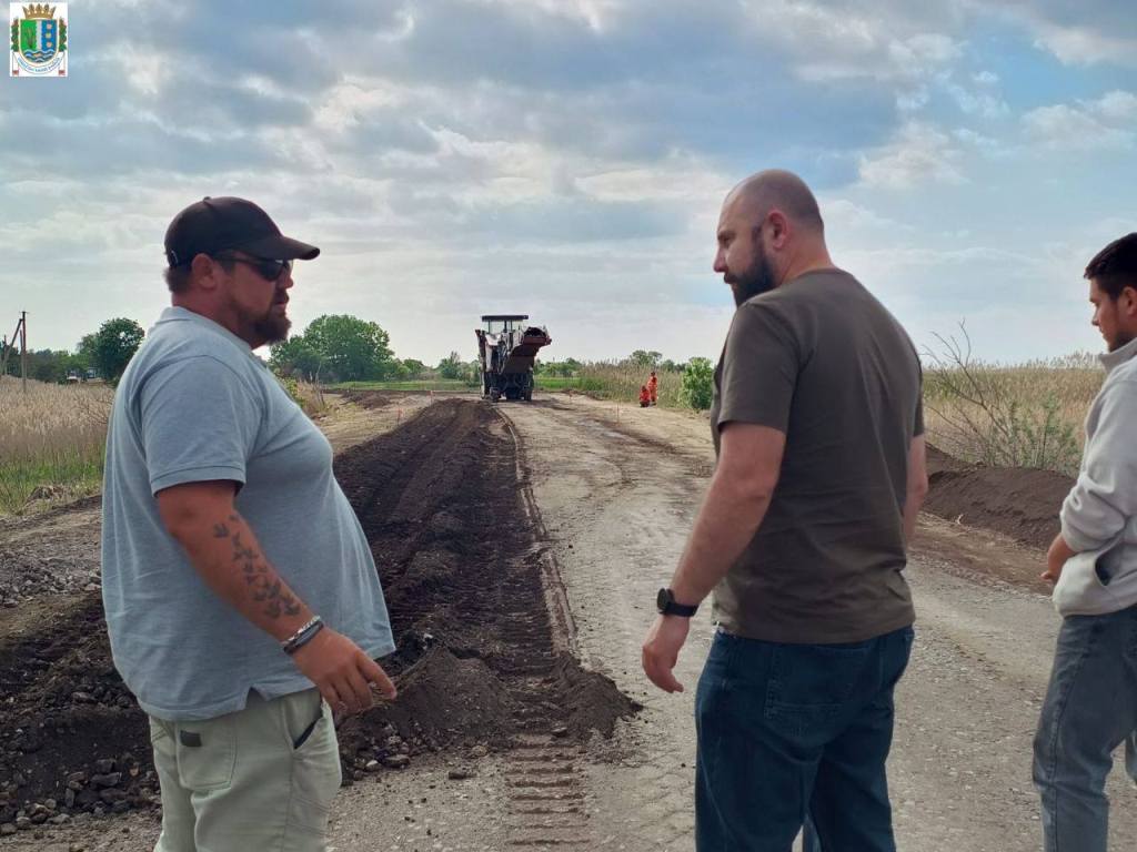 Ремонт дороги Кілія - Вилкове не припиняється навіть у вихідні
