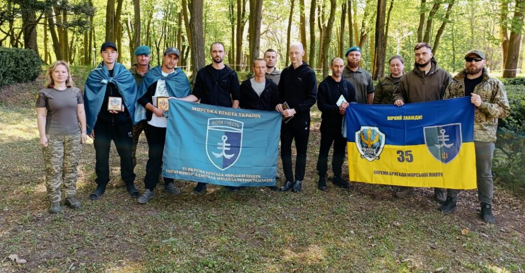 "Побратими повідомили, що його розстріляли": непохитна віра вагітної мешканки Аккерману повернула її чоловіка додому живим
