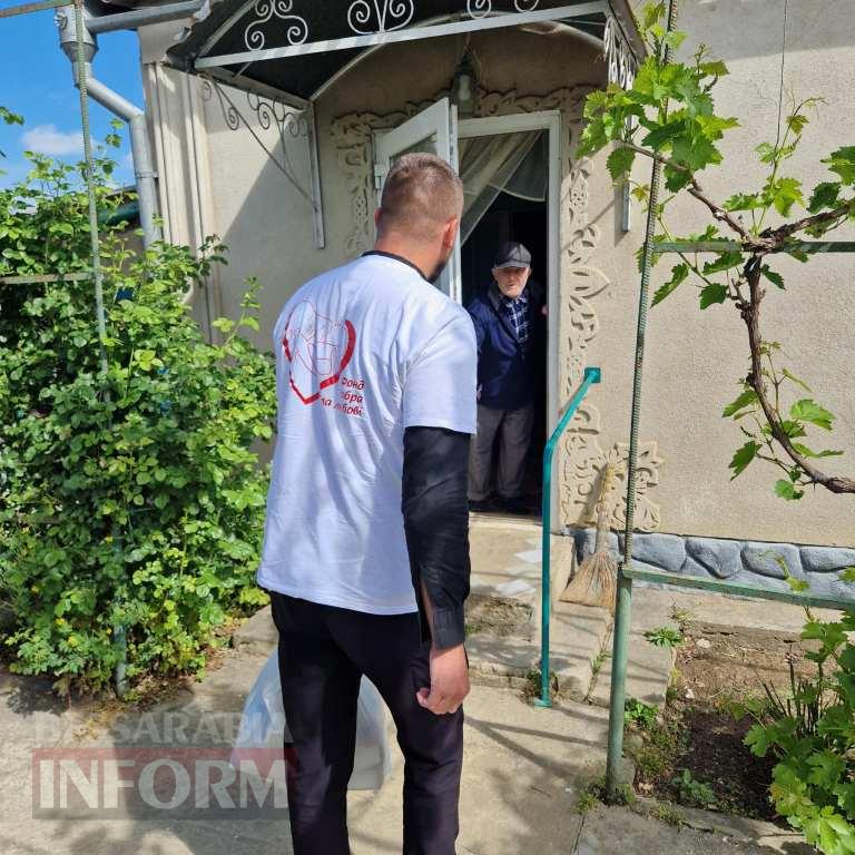 "Їх залишилось тільки двоє...": у Кілії "Фонд Добра та Любові" навідав ветеранів Другої світової війни