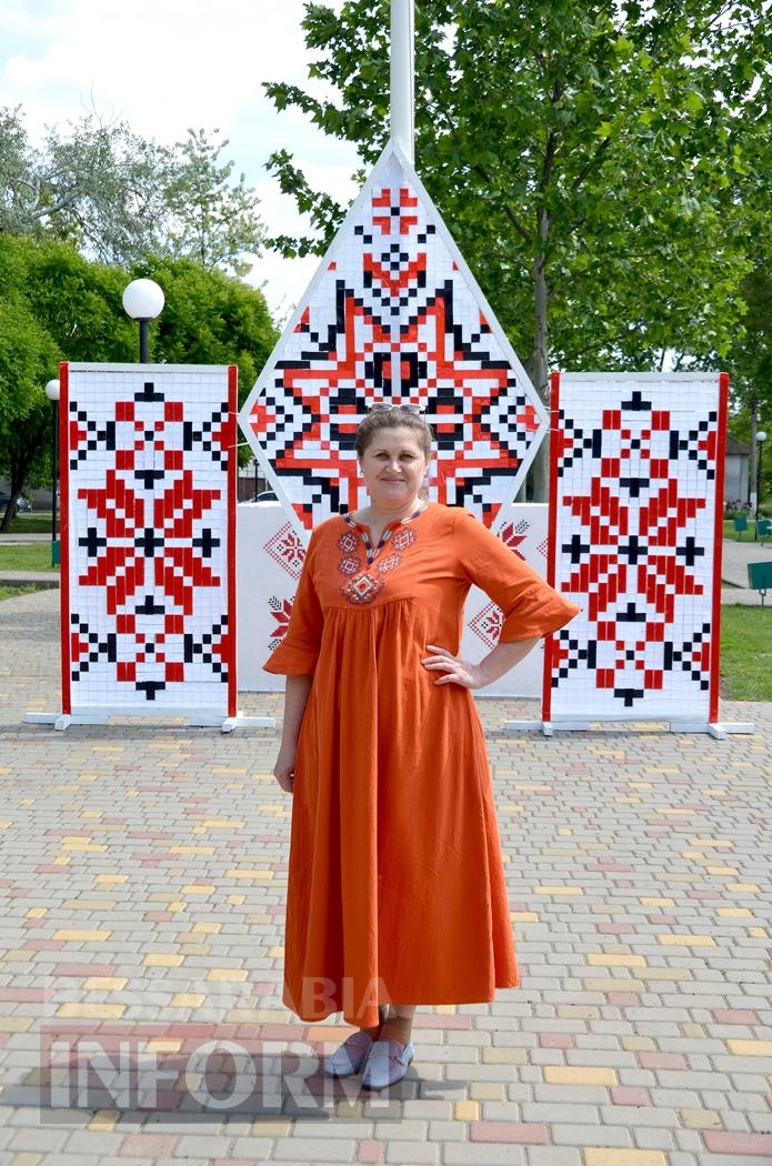 В Кілії об'єднали святкування Дня вишиванки та Дня сім'ї - великий фоторепортаж