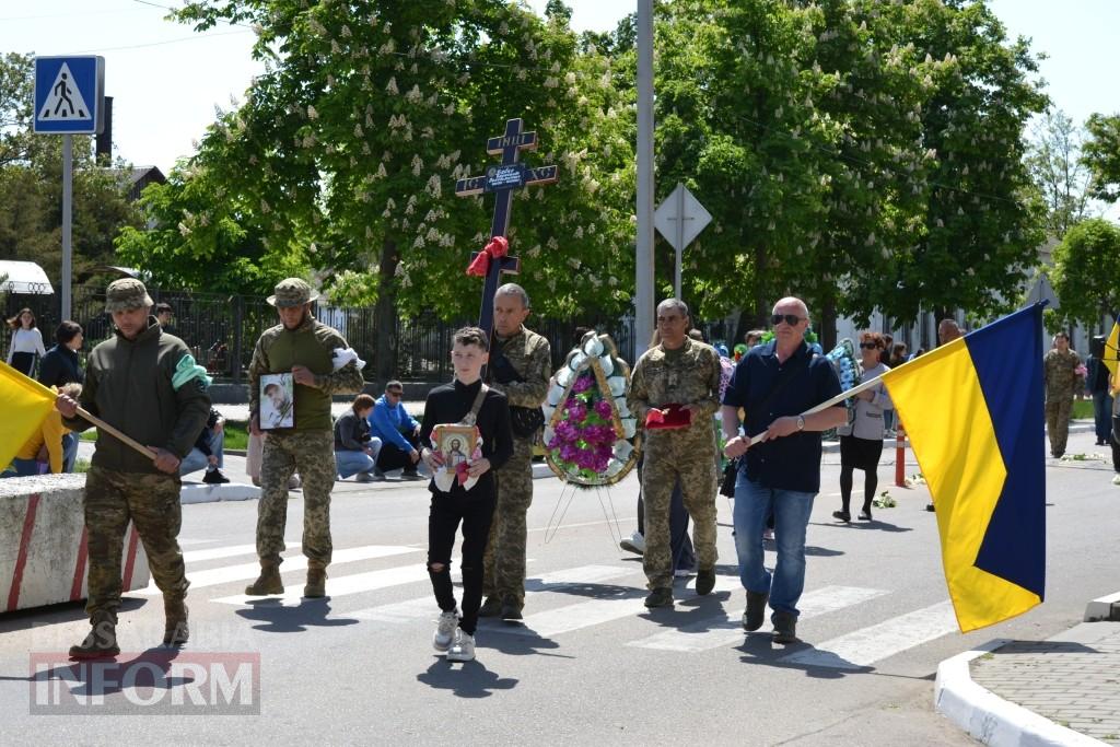 Морг замість ДРАЦСу: у Кілії простилися з 31-річним навідником БпЛА