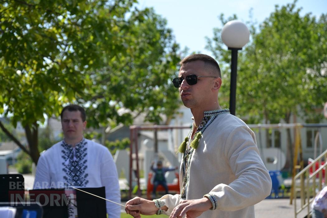 В Кілії об'єднали святкування Дня вишиванки та Дня сім'ї - великий фоторепортаж