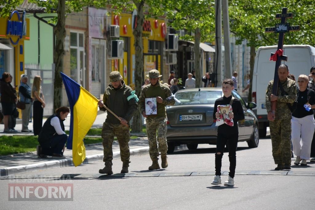 Морг замість ДРАЦСу: у Кілії простилися з 31-річним навідником БпЛА