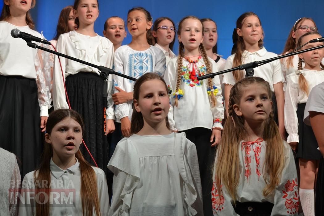 В Кілії об'єднали святкування Дня вишиванки та Дня сім'ї - великий фоторепортаж