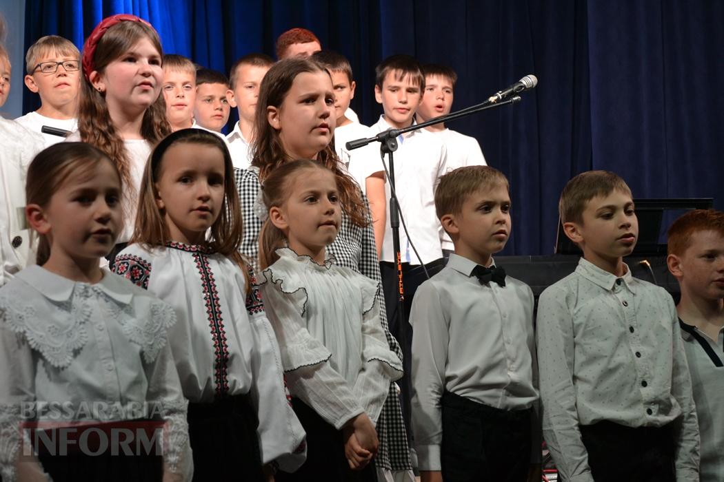 В Кілії об'єднали святкування Дня вишиванки та Дня сім'ї - великий фоторепортаж