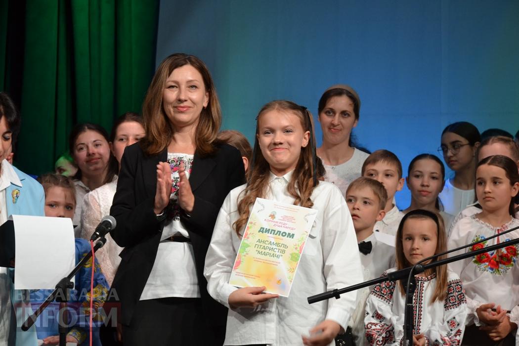 В Кілії об'єднали святкування Дня вишиванки та Дня сім'ї - великий фоторепортаж