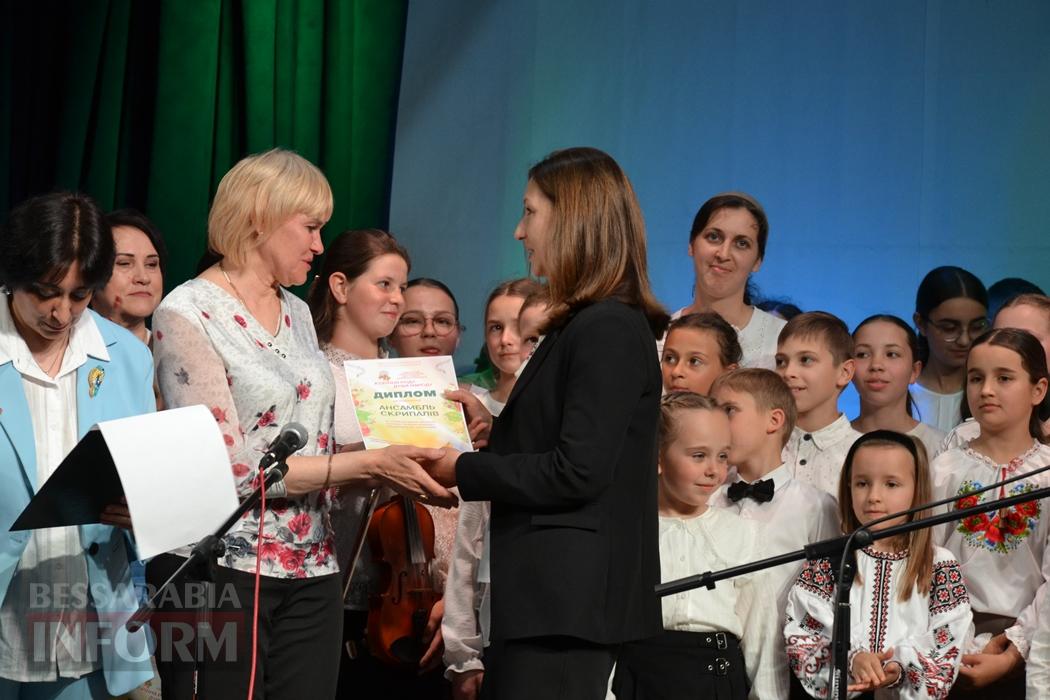 В Кілії об'єднали святкування Дня вишиванки та Дня сім'ї - великий фоторепортаж