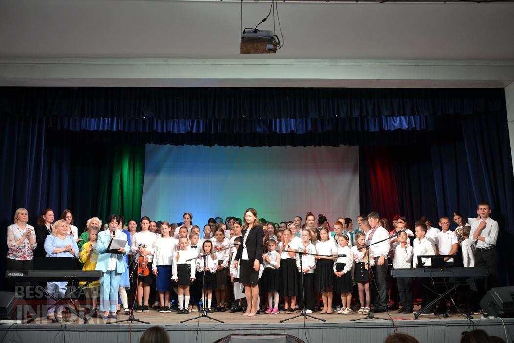 В Кілії об'єднали святкування Дня вишиванки та Дня сім'ї - великий фоторепортаж