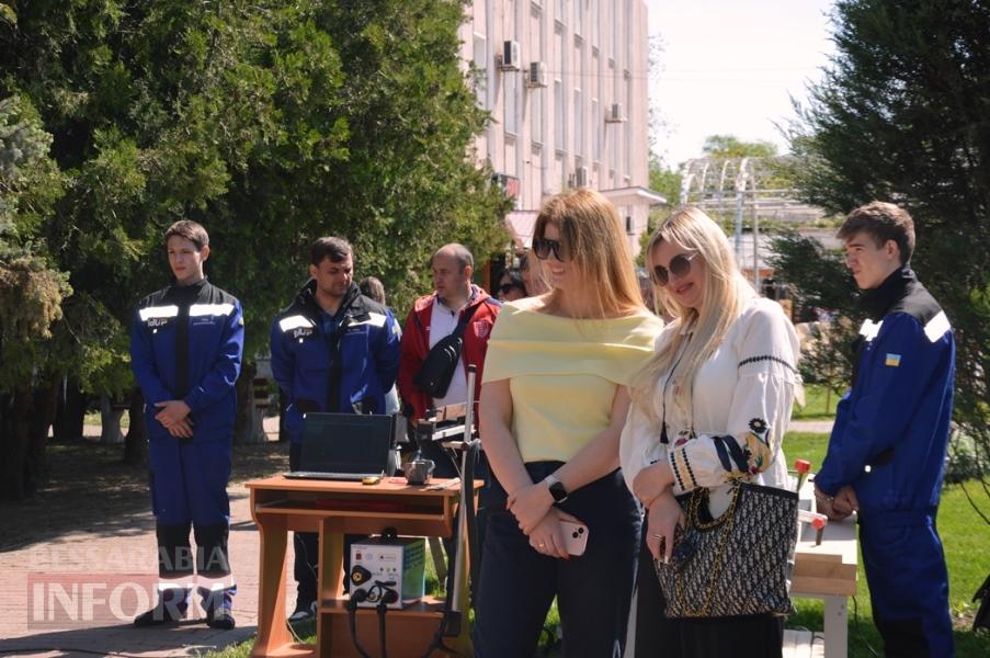 Жінки-зварниці долають гендерні стереотипи: у Білгороді-Дністровському відбувся Ярмарок вакансій для жінок