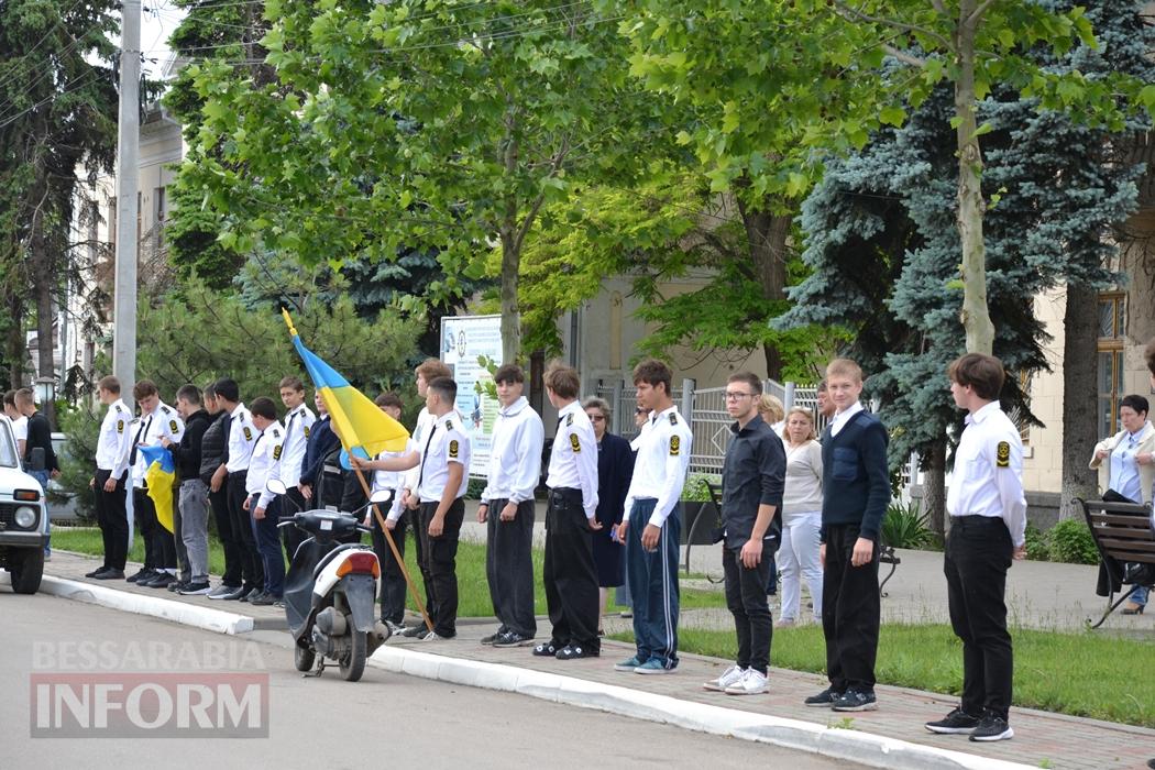 "Своїм полум'ям врятувала життя багатьох військових": у Кілії простилися із відомою волонтеркою