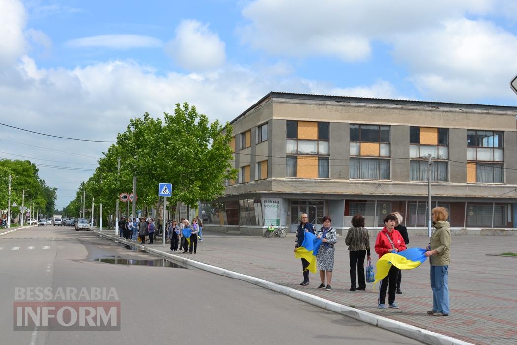 "Своїм полум'ям врятувала життя багатьох військових": у Кілії простилися із відомою волонтеркою